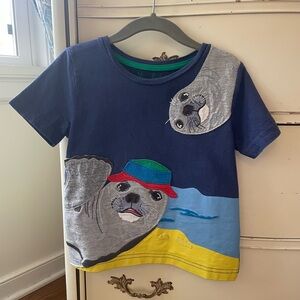 Mini Boden Seal Appliqué T-Shirt / Size 2-3 yr